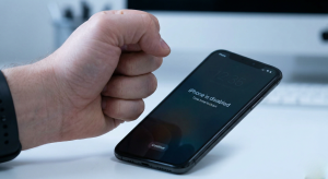 HIRE A HACKER FOR IPHONE